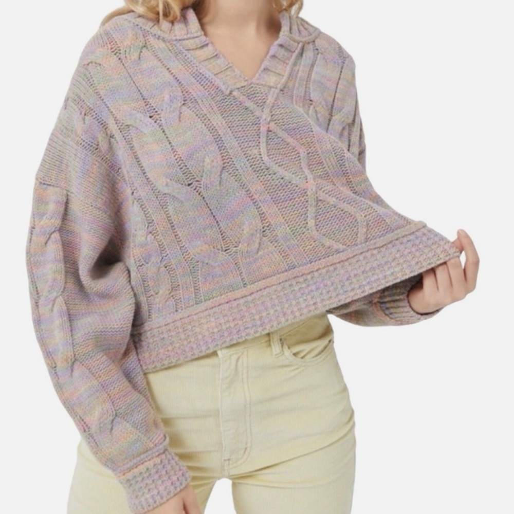 Urban Outfitters Hazel Notch Neck Cable Knit Cropped Pastel Sweater - Picture 8 of 8